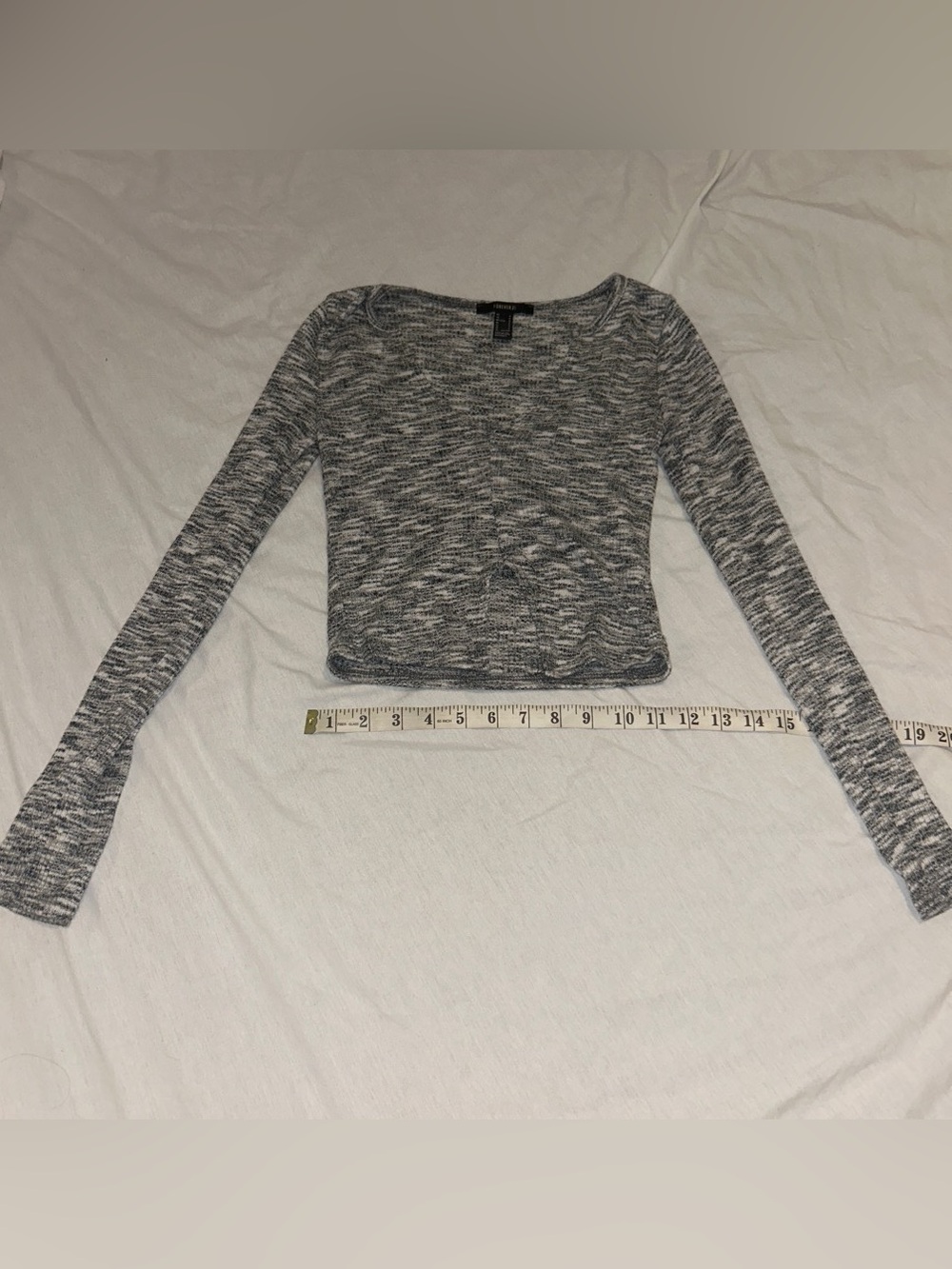 Forever 21 Gray Marled Long Sleeve Scoop Neck Top